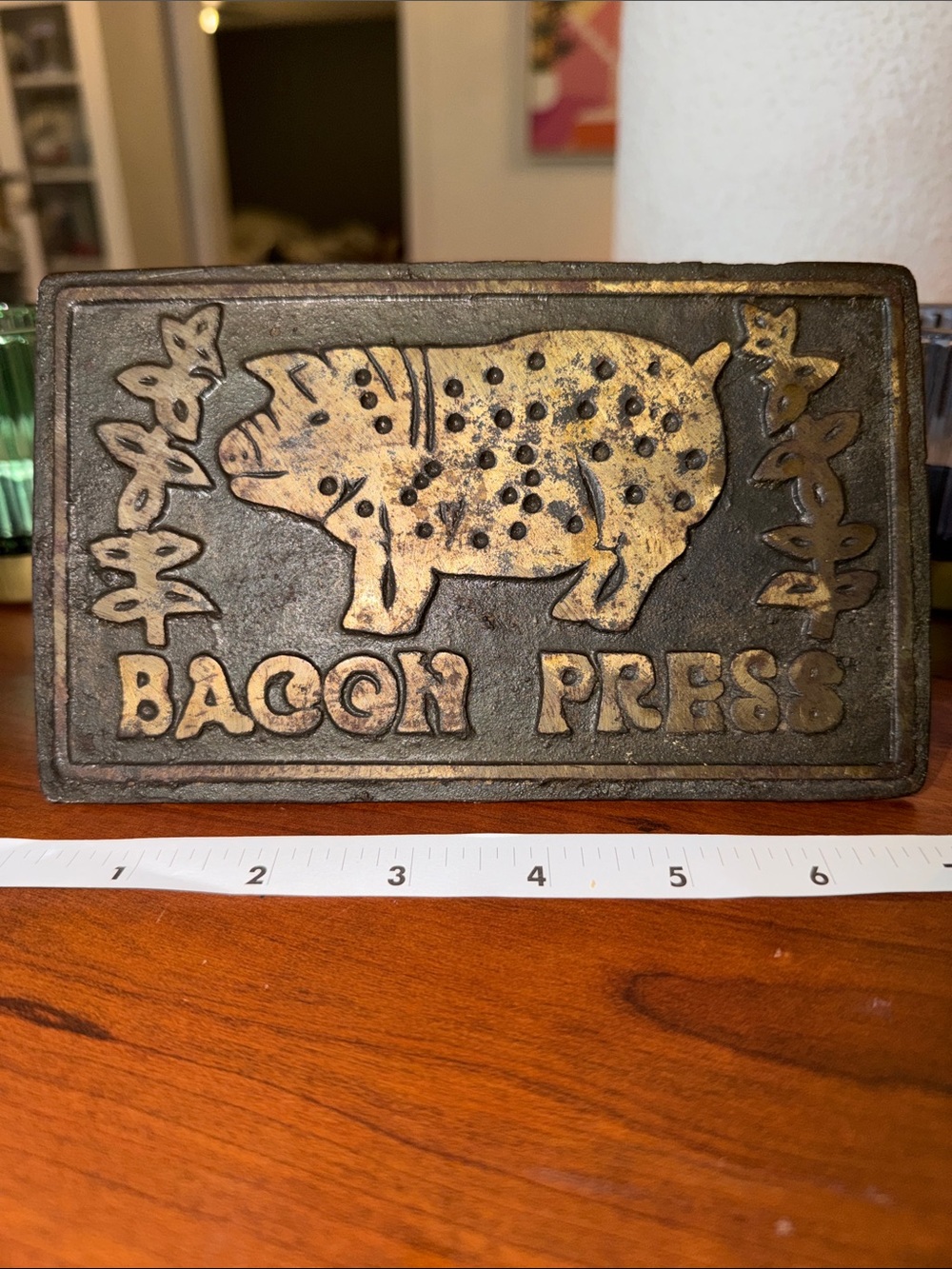 Vintage Norpro Bacon Press - Decorative Cast Iron Pig Plaque -
